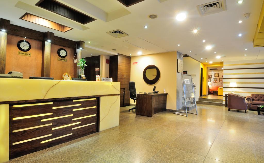 Crossroads Hotel Gurgaon Luaran gambar